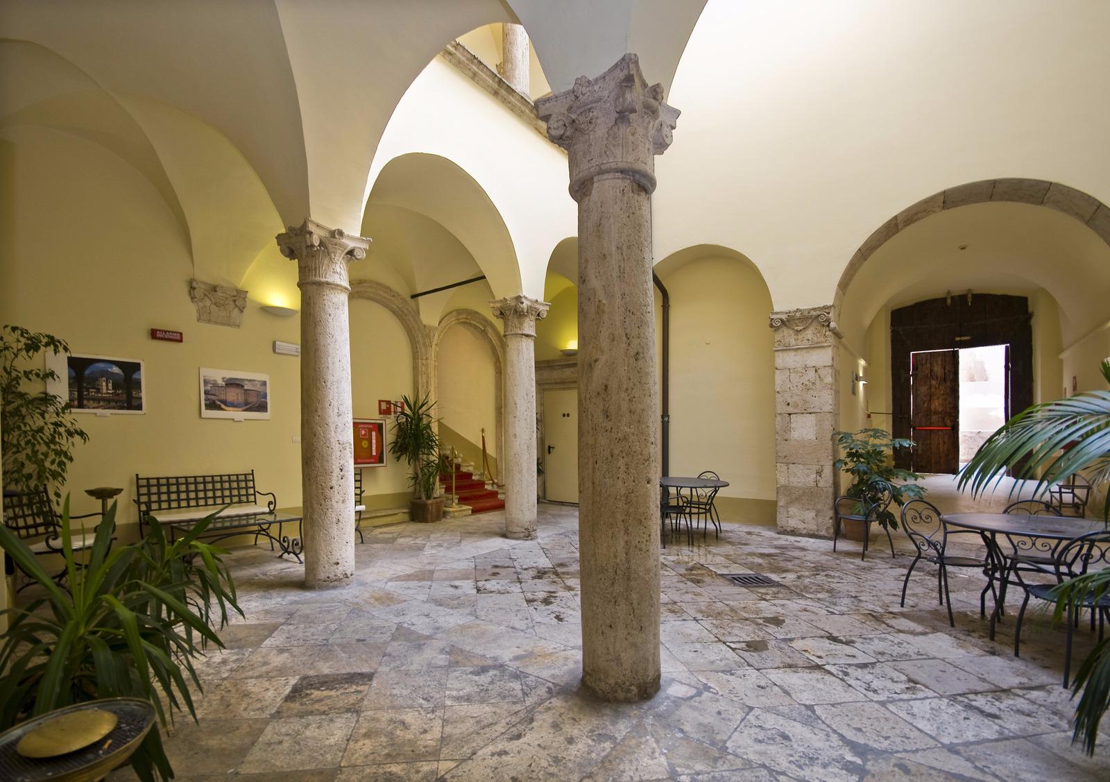 Palazzo Guiderocchi Hotel Ascoli Piceno Eksteriør billede
