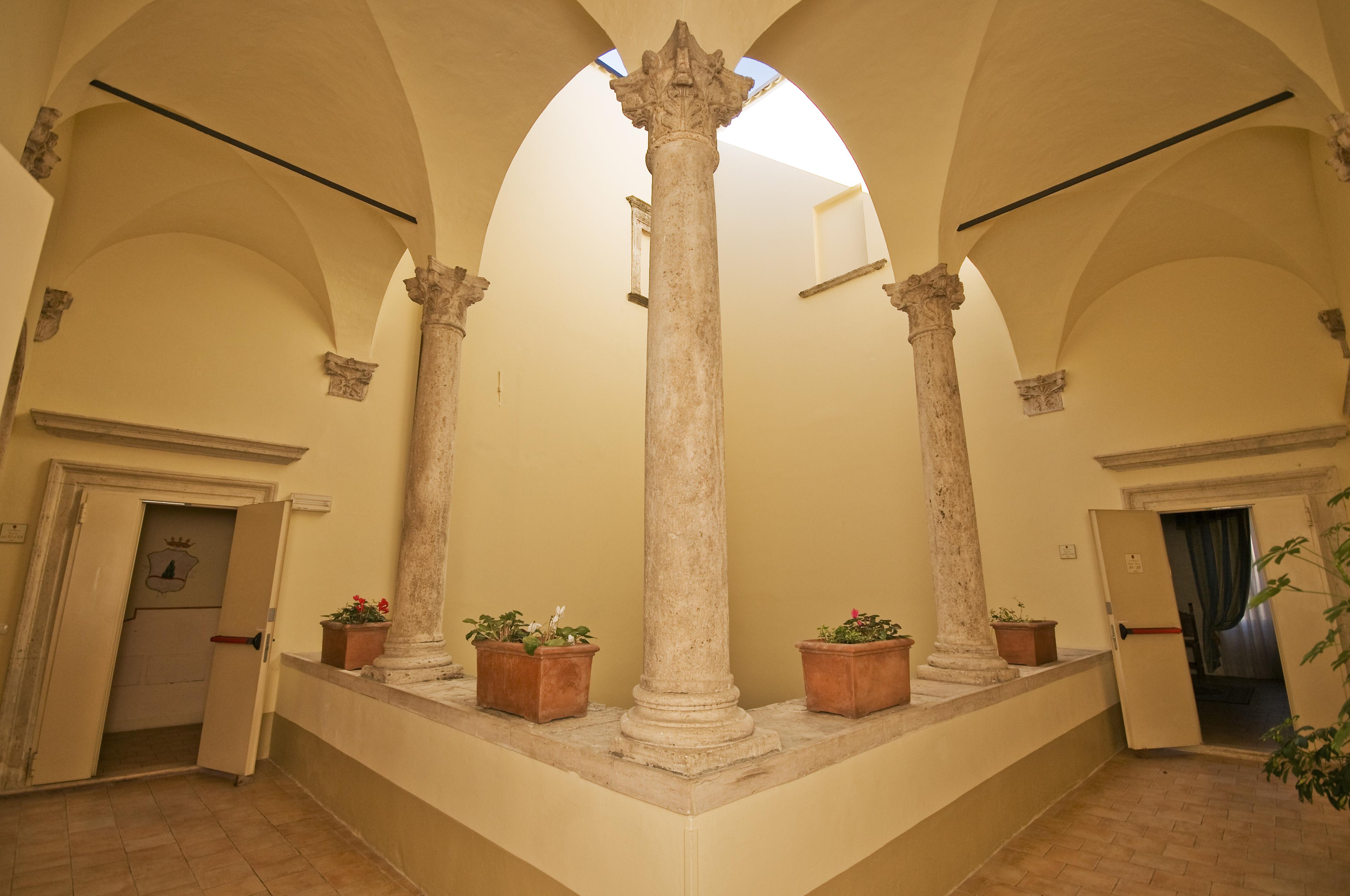 Palazzo Guiderocchi Hotel Ascoli Piceno Eksteriør billede
